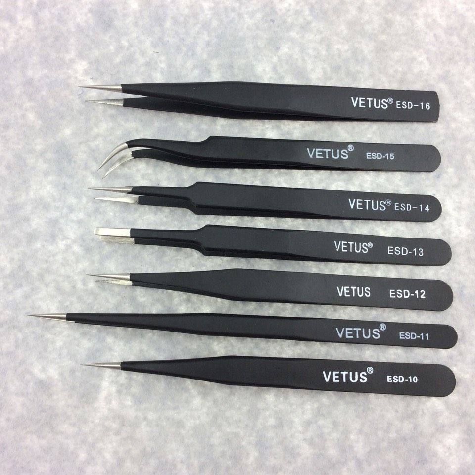 An seoltaí iad tweezers frithstatacha?